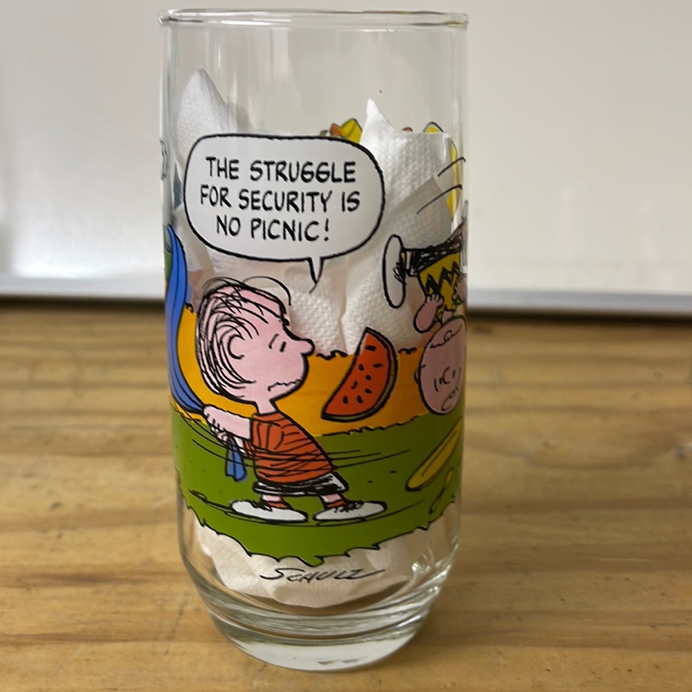 1983 McDonalds Camp Snoopy glass